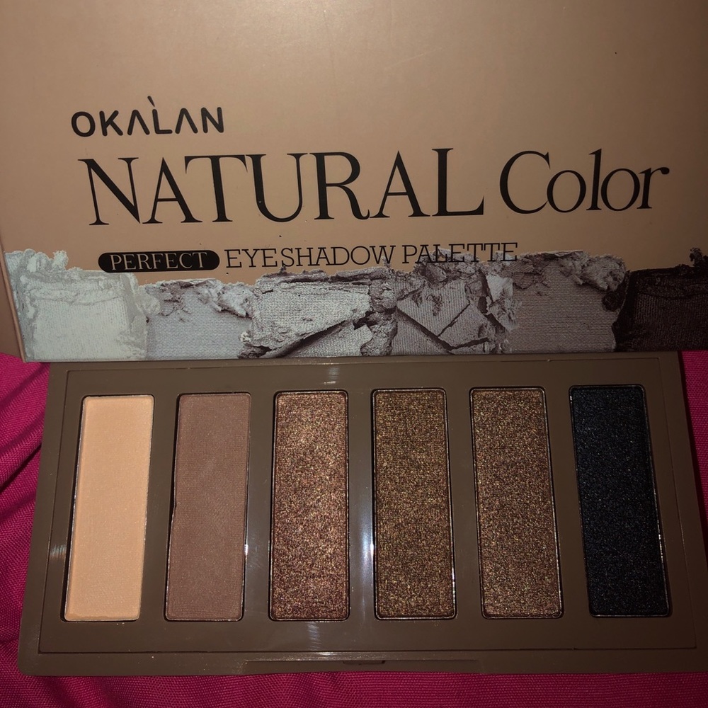 Okalan eyeshadow